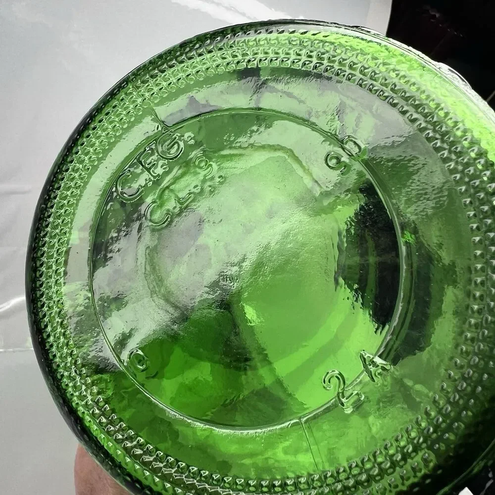 CFG Emerald Green 9.5”  Wide Mouth Diamond Leaf Pattern Vintage Vase
